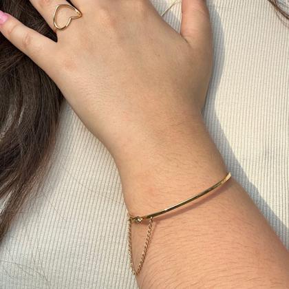 Imagem de Bracelete Feminino Aro Dourado Com Trava e Pega Ladrão