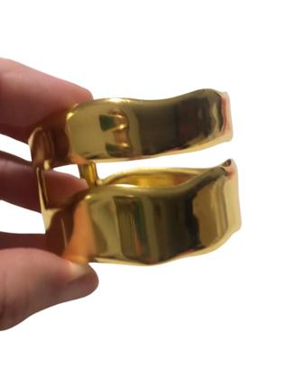Imagem de Bracelete Fio Duplo Dourado Ondulado Boho