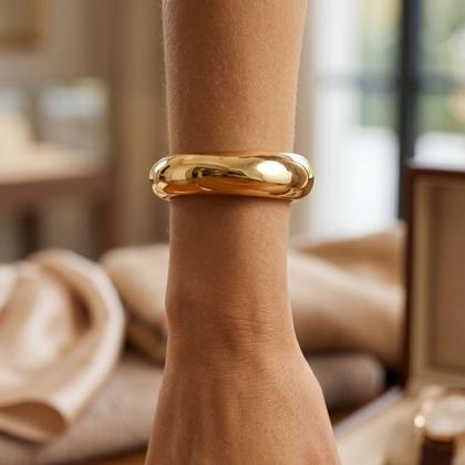 Imagem de Bracelete liso ondulado - Banhado em ouro 18k