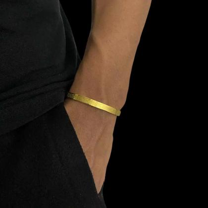 Imagem de Bracelete Liso Pai Nosso 6mm - Banhado a Ouro 18k