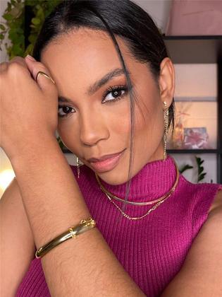 Imagem de Bracelete Oval Liso 8mm Com Pega Ladrão Folheado A Ouro