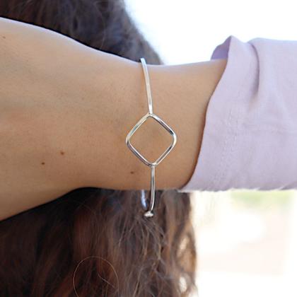 Imagem de Bracelete Pulseira Prata Original Rigido Geometrico Coração