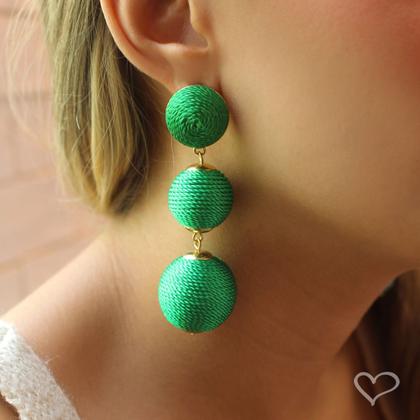 Imagem de Brinco bolas fio verde bandeira maria elimia