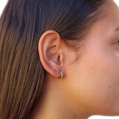 Imagem de Brinco de Argola Pequena com Duas Fileiras de Zircônias Coloridas Folheado a Ouro 18K Softjoias