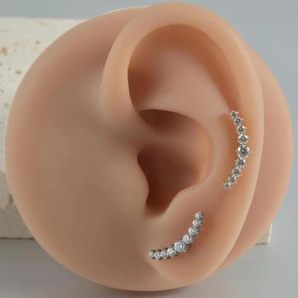 Imagem de Brinco de Cartilagem com Flor de Olho de Cavalo CZ - Titânio 16g com Rosca Interna