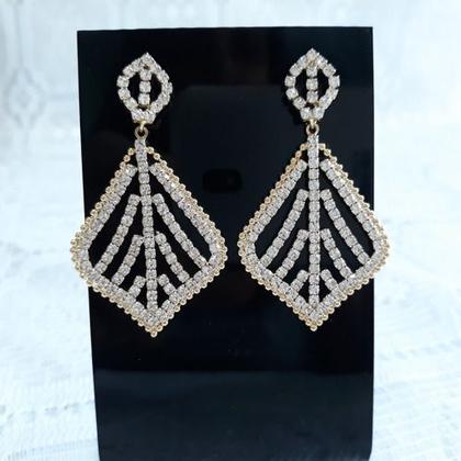 Imagem de Brinco De Strass Noiva Dourado Pendurado Festa Debutante