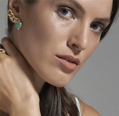 Imagem de Brinco ear cuff elos groumet e cristal turmalina banhado a ouro