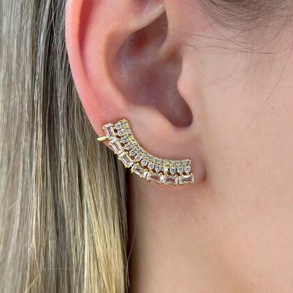 Imagem de Brinco Ear Cuff Pedras Retangular Borda Cravejada Zircônias Cristal Banhado em Ouro 18k