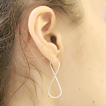 Imagem de Brinco Feminino Argola Infinito Delicado Prata Legitima