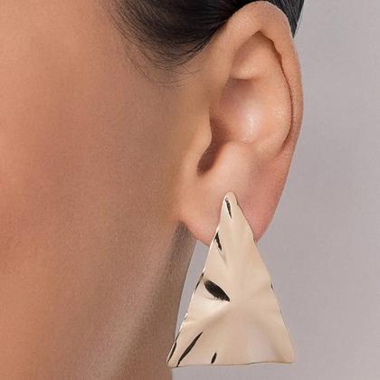 Imagem de Brinco Rommanel Banhado Ouro Maxi Triangular Ondulado 527420