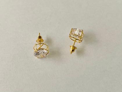 Imagem de Brinco Zircônia 6,5 mm Ouro 18k Ishizaki  - 0.83