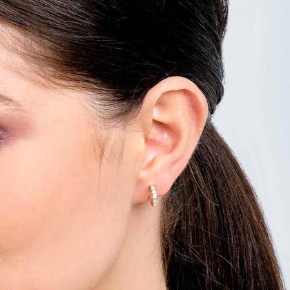 Imagem de Brincos de ouro 18k femininos meia argola pequenos cravejado zircônias rommanel 526644