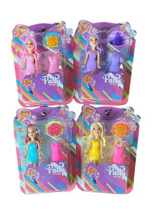 Imagem de Brinquedo Boneca pequena Fashion com acessórios e Anel