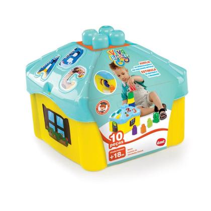 Imagem de Brinquedo Educativo Casinha de Atividades com Formas e Letras