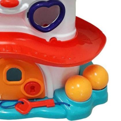 Imagem de Brinquedo Educativo De Encaixe Para Crianças e Bebês a Partir de 1 Ano e 6 Meses Casinha de Atividades Calesita