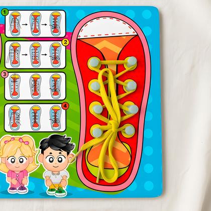 Imagem de Brinquedo Educativo Tênis Jogo De Amarrar Cadarço Em Madeira Infantil