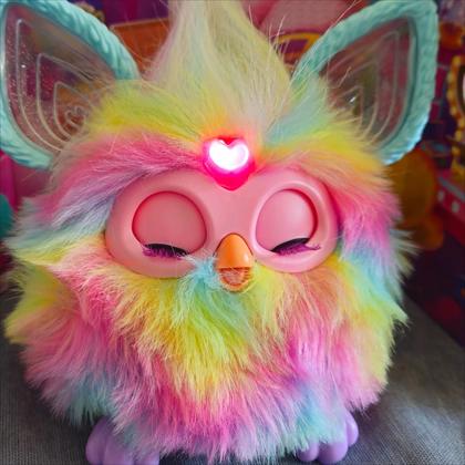 Brinquedo Eletrônico Interativo Hasbro Furby DJ Furblets, Pelúcia De ...