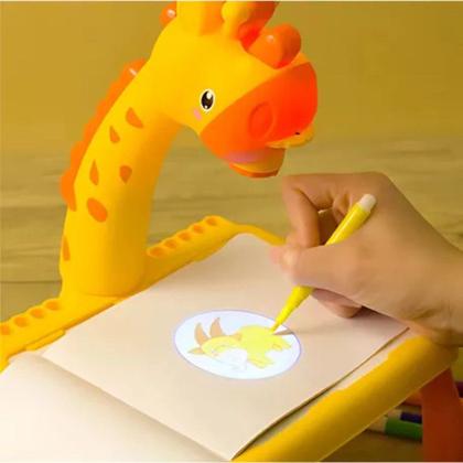 Imagem de Brinquedo Girafa Projetora de Figuras Mesa De Desenho Infantil Com Canetinhas
