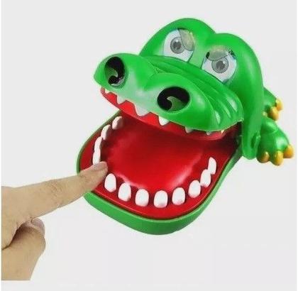 Imagem de Brinquedo Infantil Jogo Do Jacaré Morde Dedo Desafio Dentista