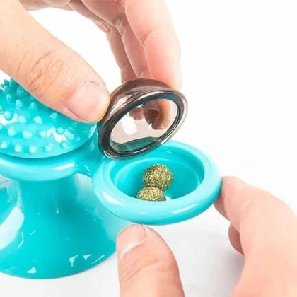 Brinquedo Interativo Giratório P/ Gato Bolinha Catnip Pisca - LAMIZA Imagem de Brinquedo Interativo Giratório P/ Gato Bolinha Catnip Pisca