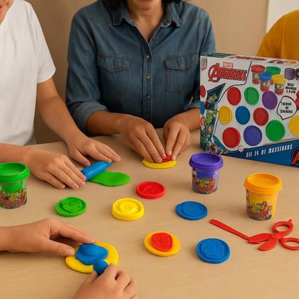 Imagem de Brinquedo Kit Massinha Marvel Avengers com Carimbos Cotiplás