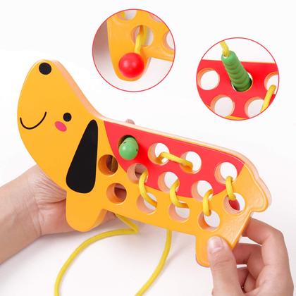 Imagem de Brinquedo Lacing Threading GEMEM Wooden para crianças de 3 anos com 1 morango e 1 cachorro