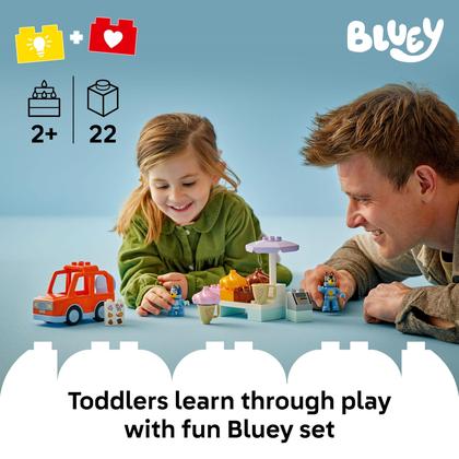 Imagem de Brinquedo LEGO DUPLO Bluey Ice Cream Trip com boneco Bluey de mais de 2 anos