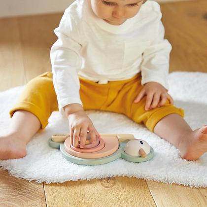 Imagem de Brinquedo Sensorial de Madeira Sweet Cocoon com Atividades para Bebês +12 Meses