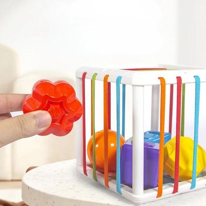 Imagem de Brinquedos Montessori Sensoriais para Bebês (0-12 Meses) - Educação Precoce