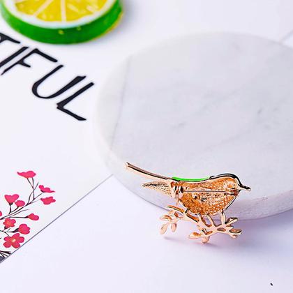 Imagem de Broche Botão Artesanal Strass Passarinho Delicado Resina