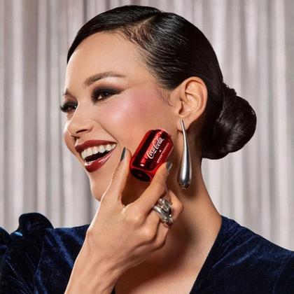 Imagem de Bruna Tavares BT Coca-Cola Blush Stick Flush Vibes - Blush em Bastão 7g