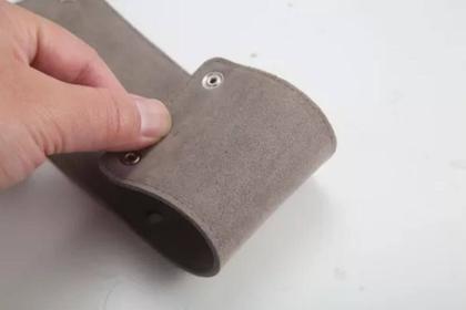 Imagem de Bule Barista Pescoço de Ganso com Revestimento de Couro Micro Fibra 250ml Prata