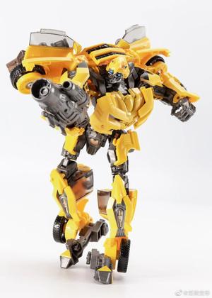 Imagem de Bumblebee Transformers Action Figure Boneco Vira Robo