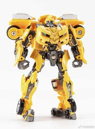 Imagem de Bumblebee Transformers Action Figure Boneco Vira Robo