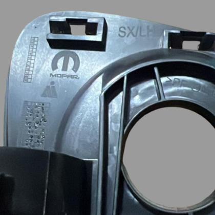 Imagem de Cabeça corpo moldura retrovisor argo cronos direito