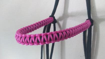Imagem de Cabeçada Corda Rosa Trançada + Rédea Trançada Para Mula