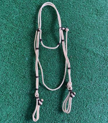 Imagem de Cabeçada de Corda de Poli com Charrua para Cavalos de Todas as Raças