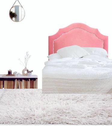 Imagem de Cabeceira Provençal Deluxe Em Veludo Rosê Com Tachas Prata