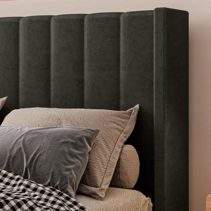 Imagem de Cabeceira Queen Giovana em Veludo com Sapata