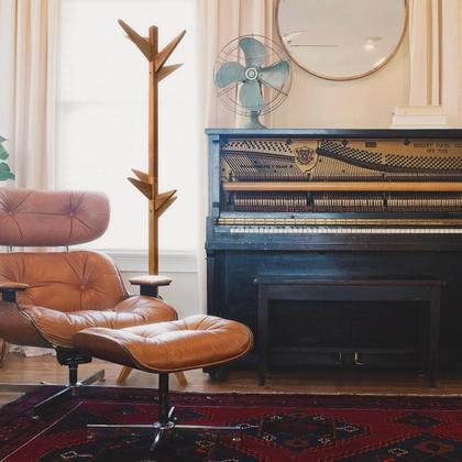 Imagem de Cabideiro De Pé Mancebo Madeira Reticulado Com Arara