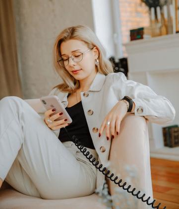 Imagem de Cabo carregador para carro PRAKIE Coiled Lightning Cable, pacote com 2 unidades de 3 pés/5 pés