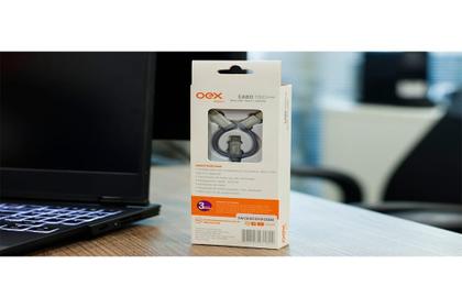 Imagem de Cabo Trio OEX CE301, USB Com Conectores Micro USB, Type-C E Lightning em Nylon Trançado, 1 Metro, Cinza - 487379