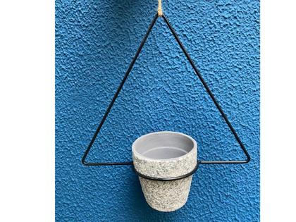 Imagem de Cachepot Pendente De Ceramica Granilite Com Suporte De Metal