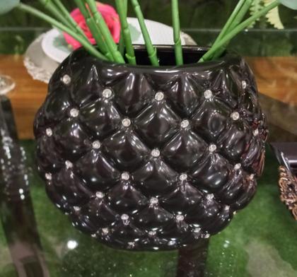 Imagem de Cachepot Preto com Cristais M