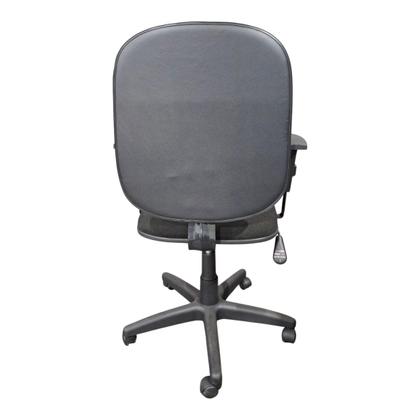 Imagem de Cadeira de Escritório Diretor, Base Giratória com Relax e Braços Reguláveis, Tecido Jserrano cor Preto