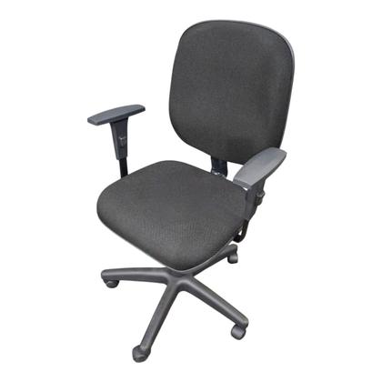 Imagem de Cadeira de Escritório Diretor, Base Giratória com Relax e Braços Reguláveis, Tecido Jserrano cor Preto