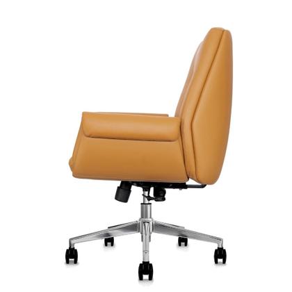 Imagem de Cadeira de Escritório Home Office Diretor Prestige Preta com Assento em Espuma laminada Base Giratória Cromada