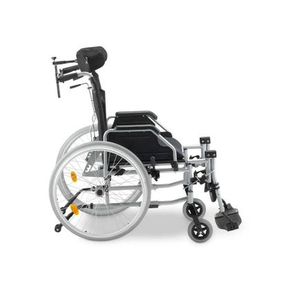 Cadeira de Rodas D700 Reclinável em Alumínio Dobrável até 130 Kg Dellamed Imagem de Cadeira de Rodas D700 Reclinável em Alumínio Dobrável até 130 Kg Dellamed