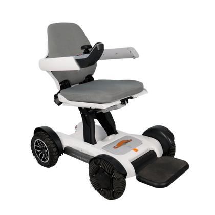 Cadeira de Rodas Motorizada Inovadora e Dobrável modelo Spacemed - Dellamed Imagem de Cadeira de Rodas Motorizada Inovadora e Dobrável modelo Spacemed - Dellamed