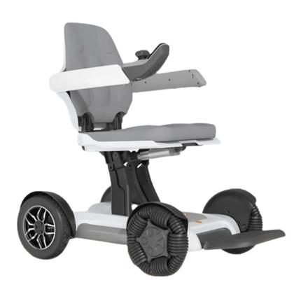 Cadeira de Rodas Motorizada Inovadora e Dobrável modelo Spacemed - Dellamed Imagem de Cadeira de Rodas Motorizada Inovadora e Dobrável modelo Spacemed - Dellamed